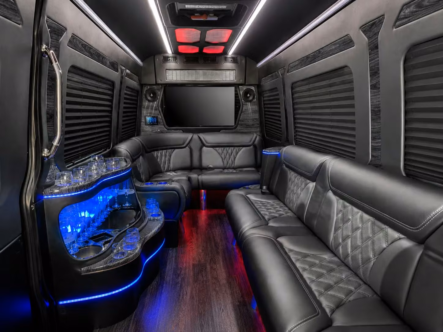 you can count on busrentalhighpoint com for high point school and sports group travel